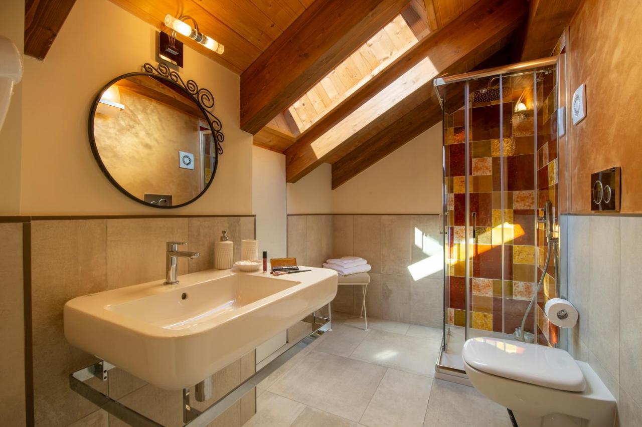 אג'רולה Donna Sofi Holiday House מראה חיצוני תמונה