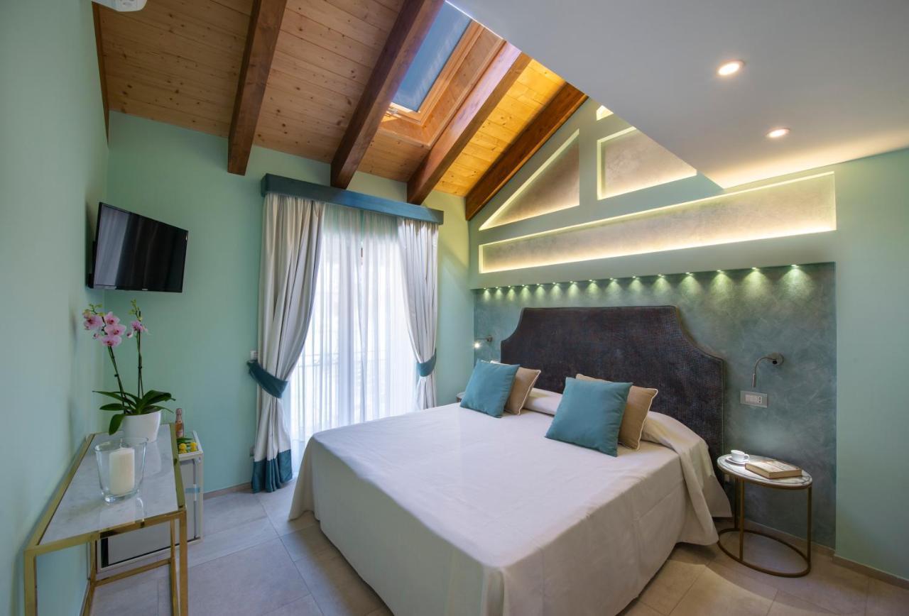 אג'רולה Donna Sofi Holiday House מראה חיצוני תמונה