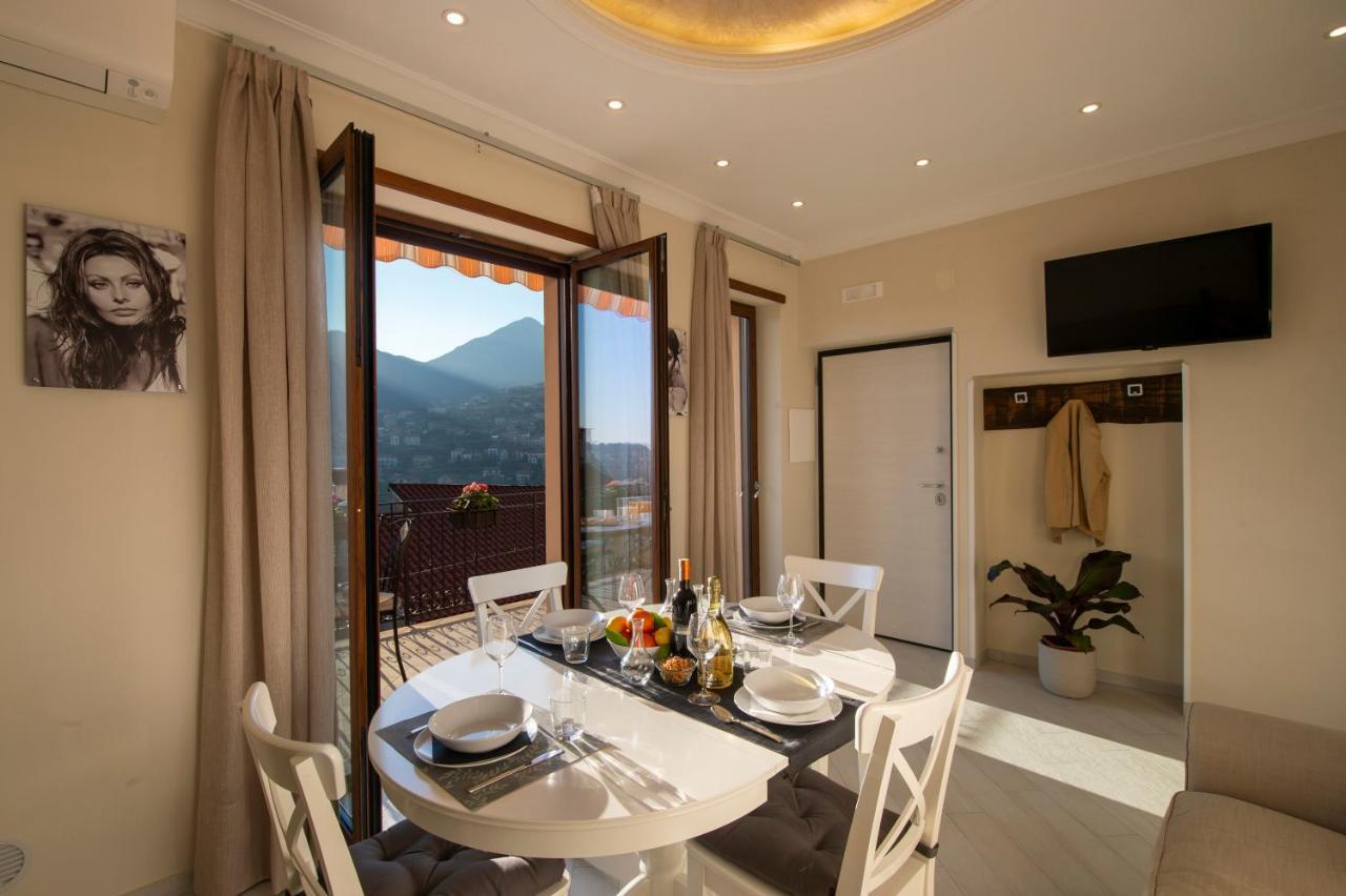אג'רולה Donna Sofi Holiday House מראה חיצוני תמונה